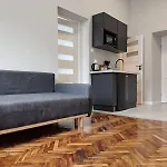 Townhouse *