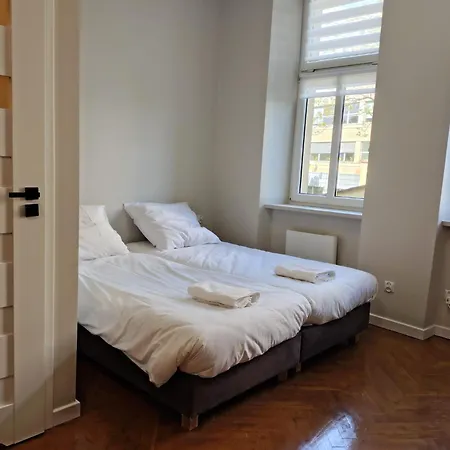 Townhouse Lägenhet *