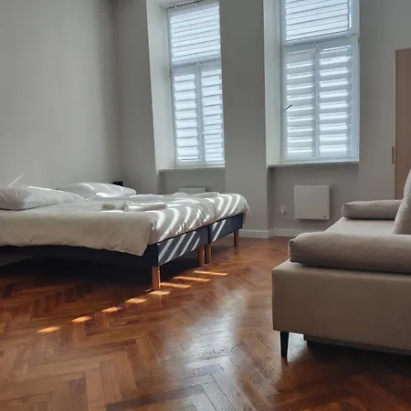 Townhouse Lägenhet *