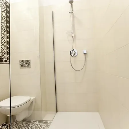 Townhouse Апартаменты *