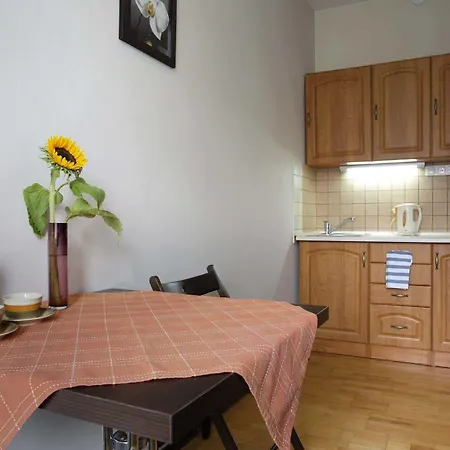 Апартаменты Townhouse *